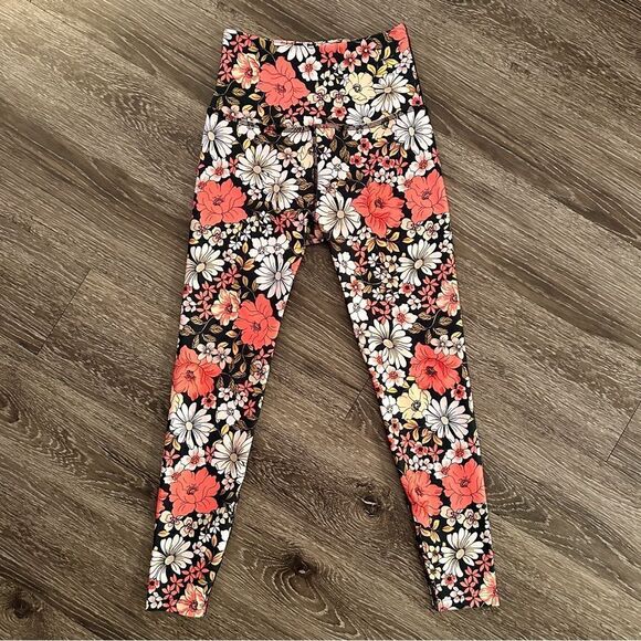 Beyond Yoga Floral Printed High Waisted Midi Legging New - Picture 1 of 6